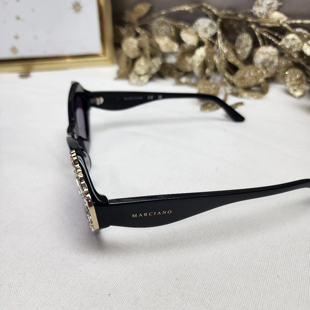 Guess by Marciano nib marciano